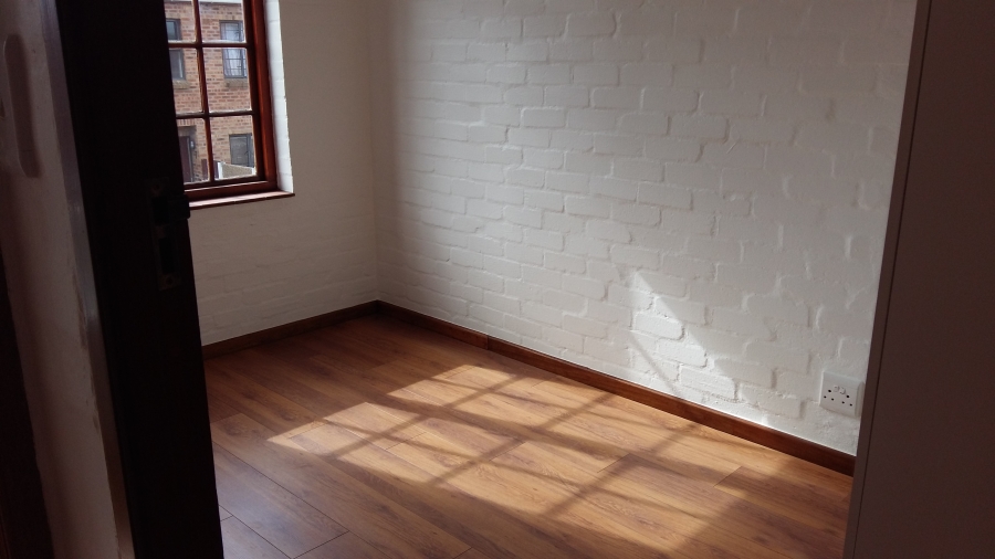 To Let 2 Bedroom Property for Rent in Thornton Western Cape